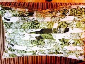 Pieced Pillow - Wine & Grapes